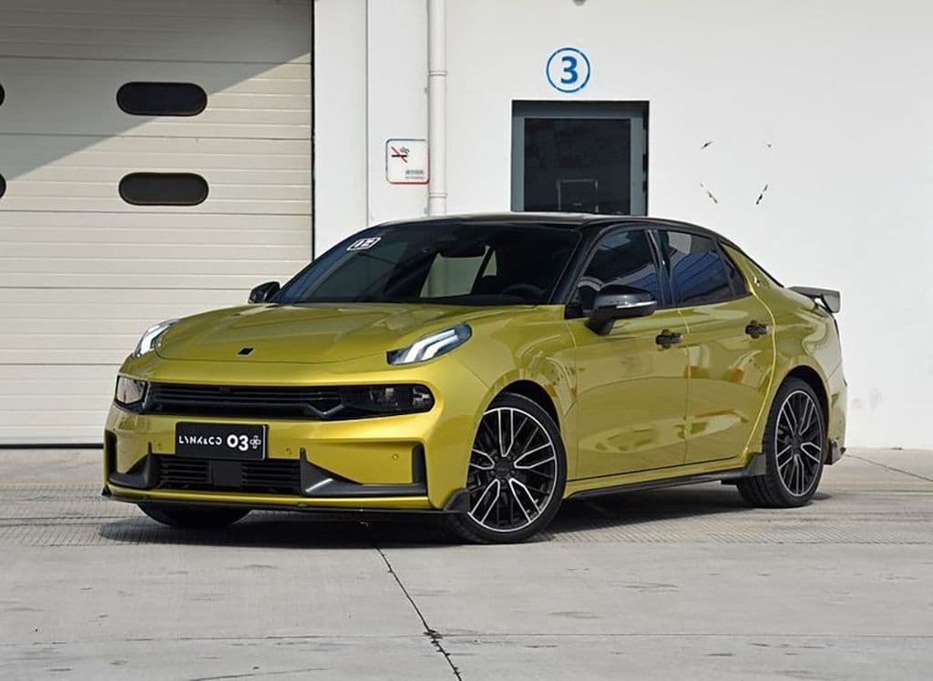 Lynk & Co 03+ — Sedan thể thao